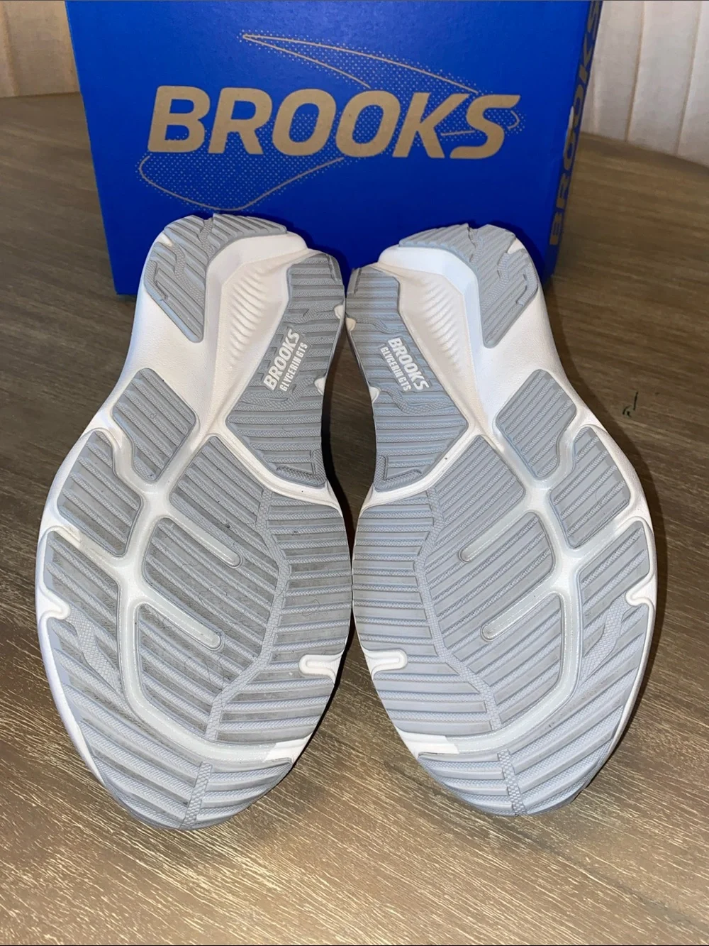 Brooks Glycerin GTS 23, Women’s 8 Wide